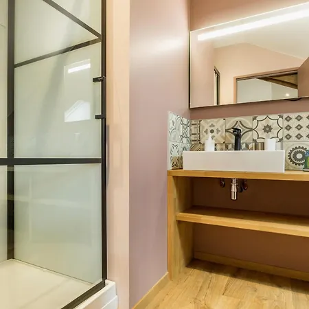 Longere Moderne Avec Spa, Billard, Babyfoot, Salle De Sport, Hammam, Et Wi-fi - Fr-1-306-1288 Loireauxence