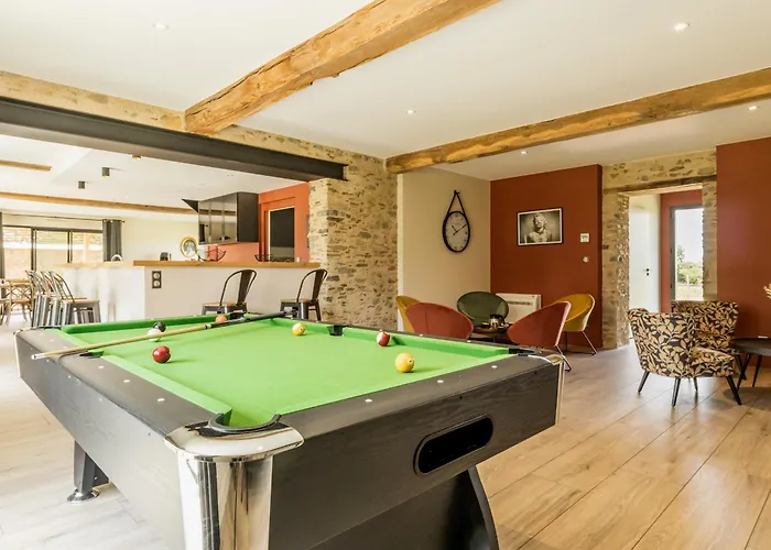 Longere Moderne Avec Spa, Billard, Babyfoot, Salle De Sport, Hammam, Et Wi-fi - Fr-1-306-1288 * Loireauxence